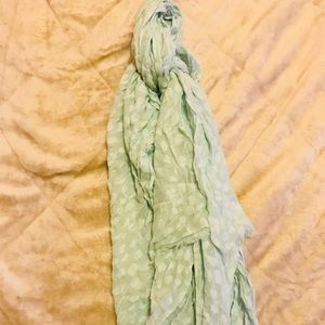 Banana republic teal scarf 🧣